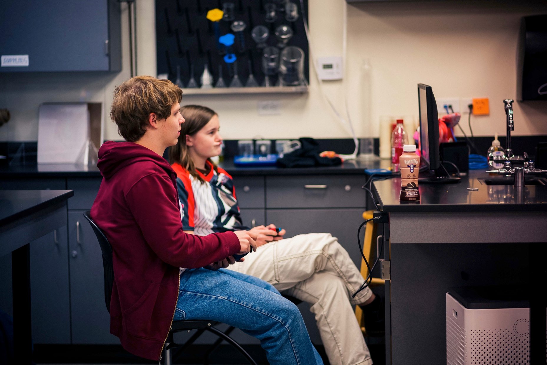 E-Sports 11 17 2022-28 - 02